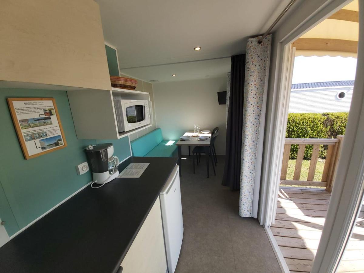 Camping Sainte Mere Eglise ภายนอก รูปภาพ