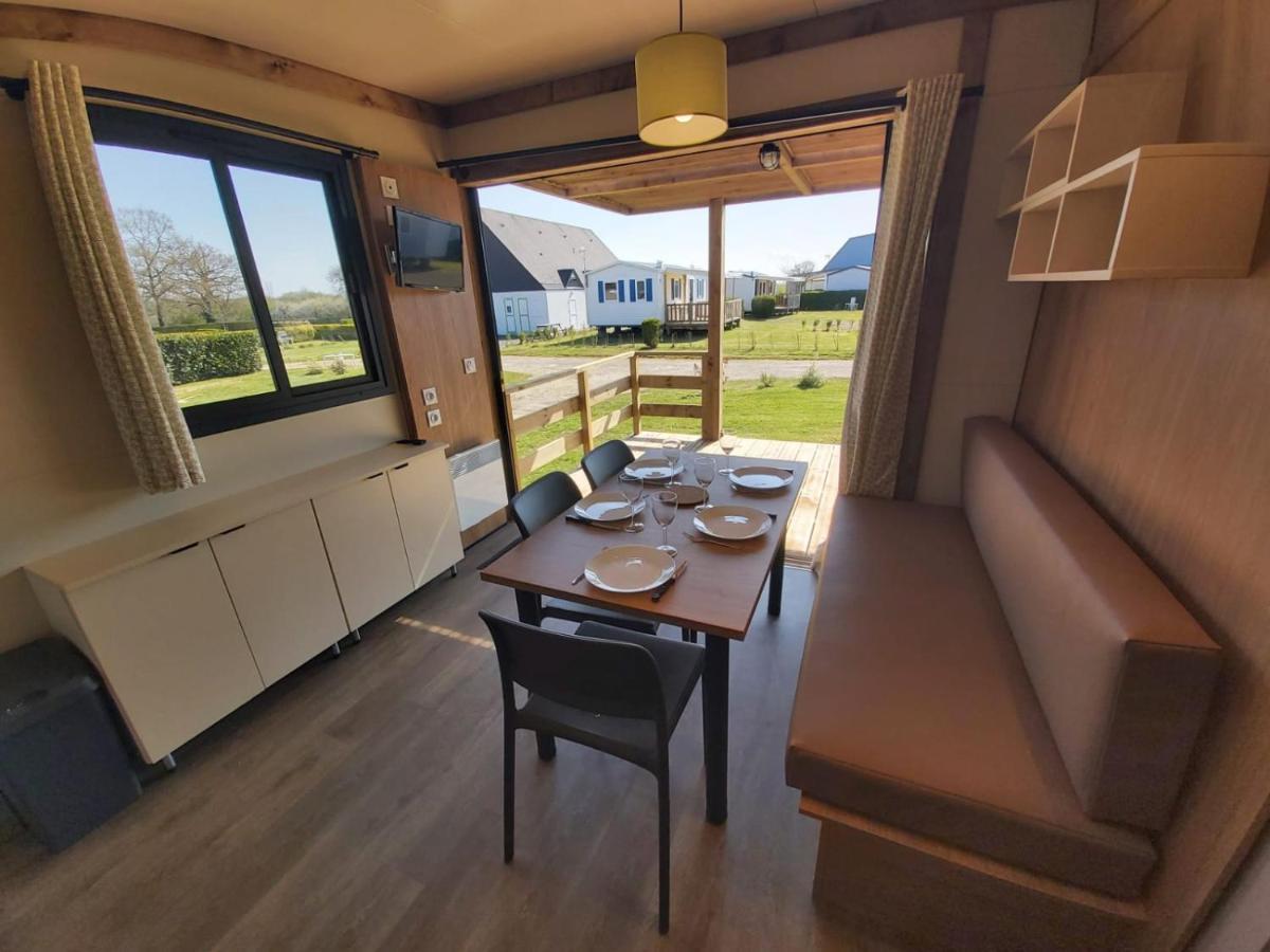 Camping Sainte Mere Eglise ภายนอก รูปภาพ