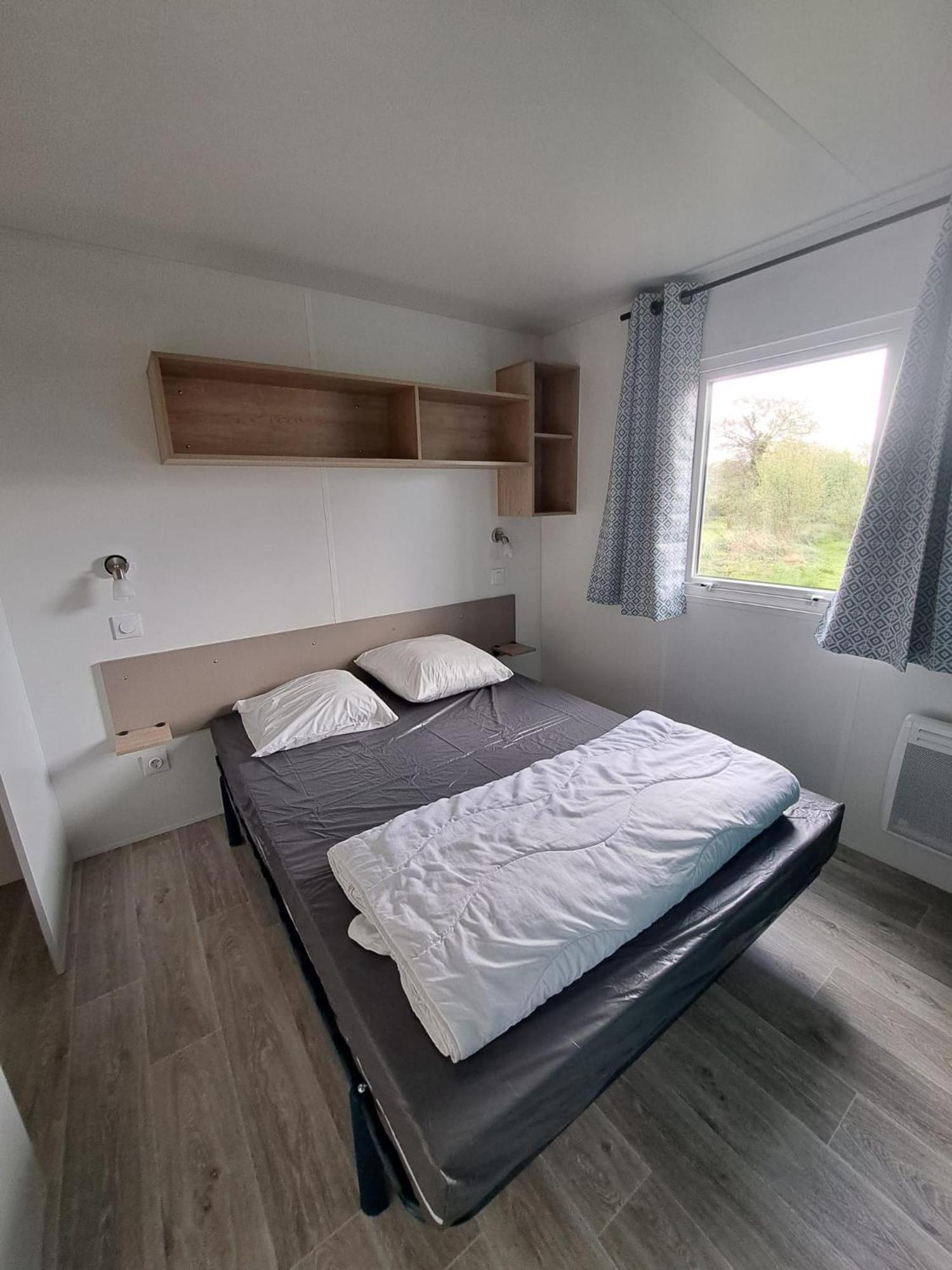 Camping Sainte Mere Eglise ภายนอก รูปภาพ