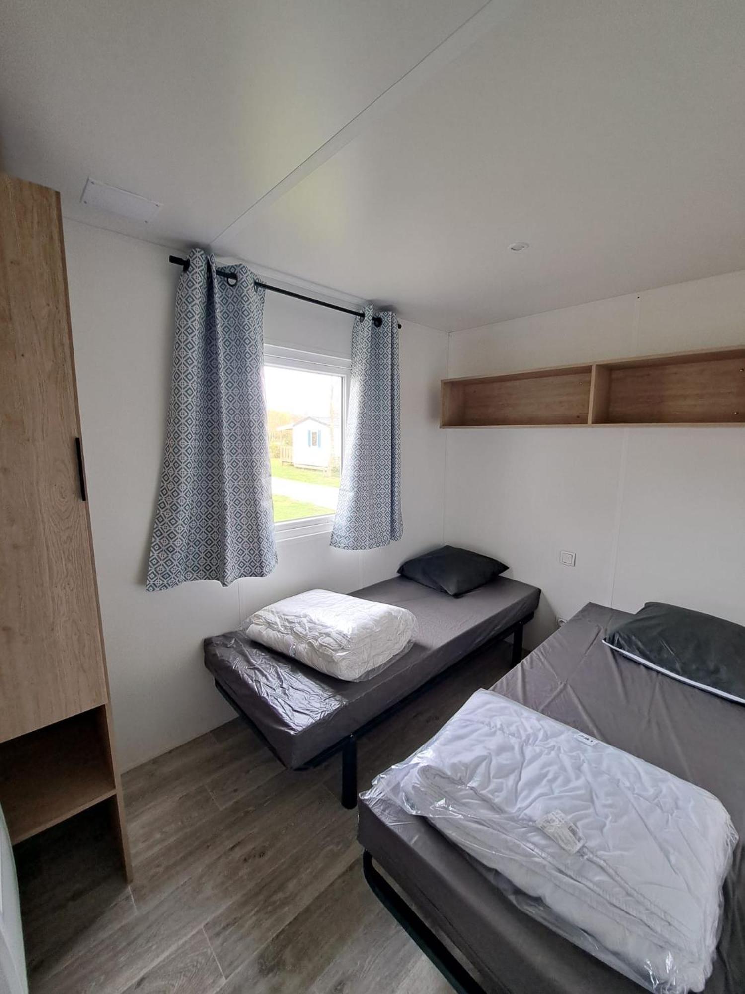 Camping Sainte Mere Eglise ภายนอก รูปภาพ