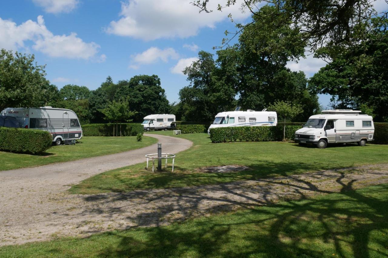 Camping Sainte Mere Eglise ภายนอก รูปภาพ